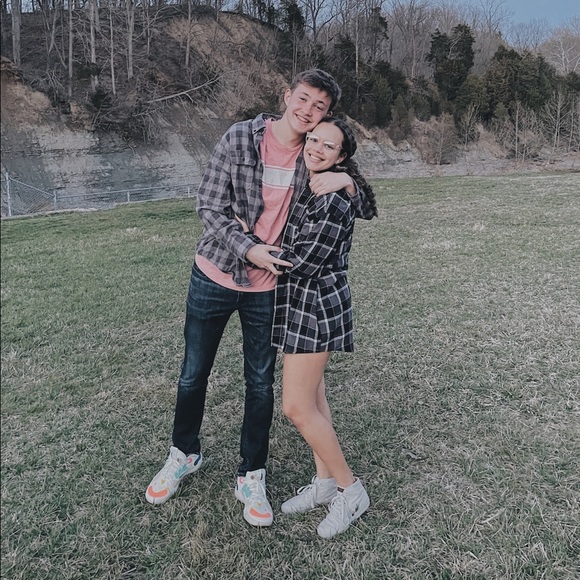 Meet your Posher, Ella - Picture 1 of 1